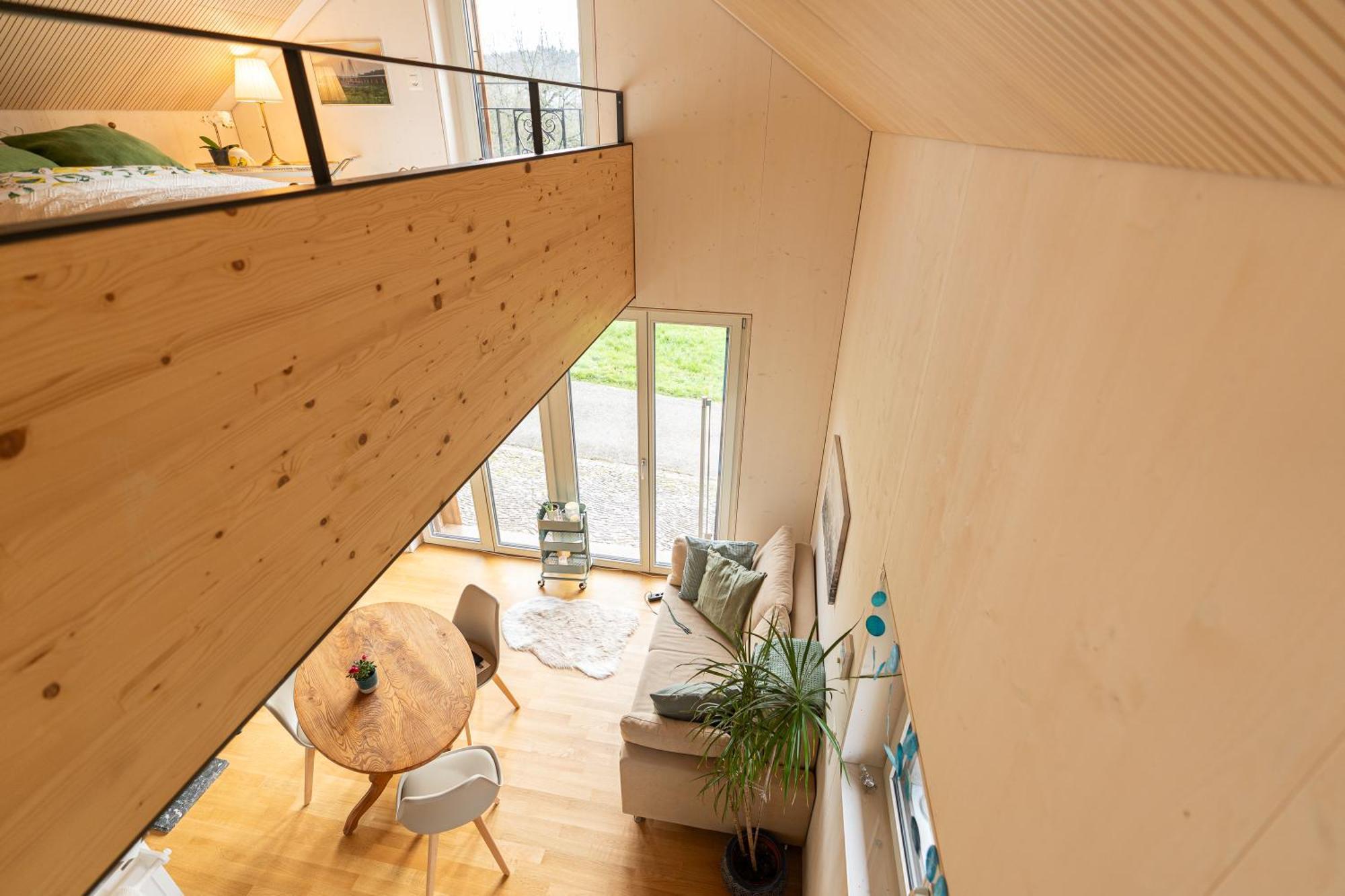 Tiny House Chez Claudine - Relaxen, Workspace, Naehe Thermen, Netflix, Free Parking & Wifi ブルック エクステリア 写真
