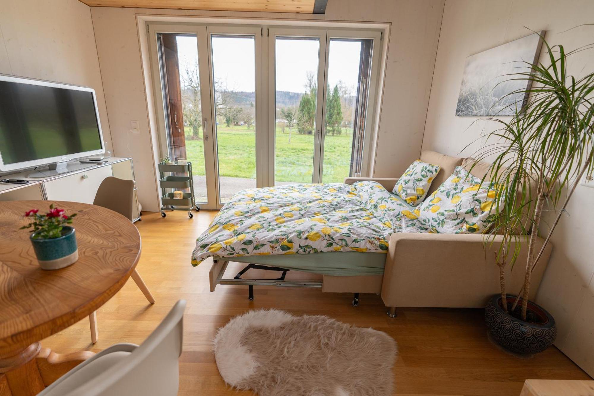 Tiny House Chez Claudine - Relaxen, Workspace, Naehe Thermen, Netflix, Free Parking & Wifi ブルック エクステリア 写真