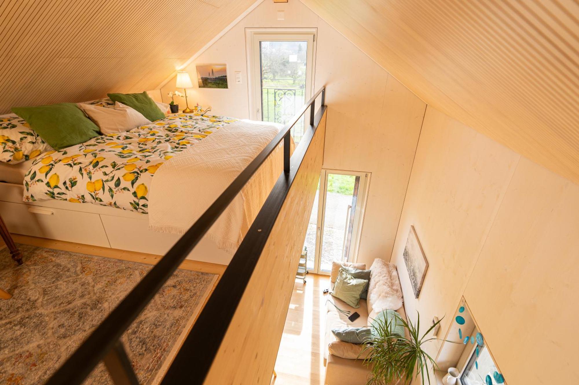 Tiny House Chez Claudine - Relaxen, Workspace, Naehe Thermen, Netflix, Free Parking & Wifi ブルック エクステリア 写真